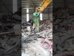 Machine de cisaillement d'aigle cisaillement puissant pour le démantèlement de bâtiments de structures en acier navires